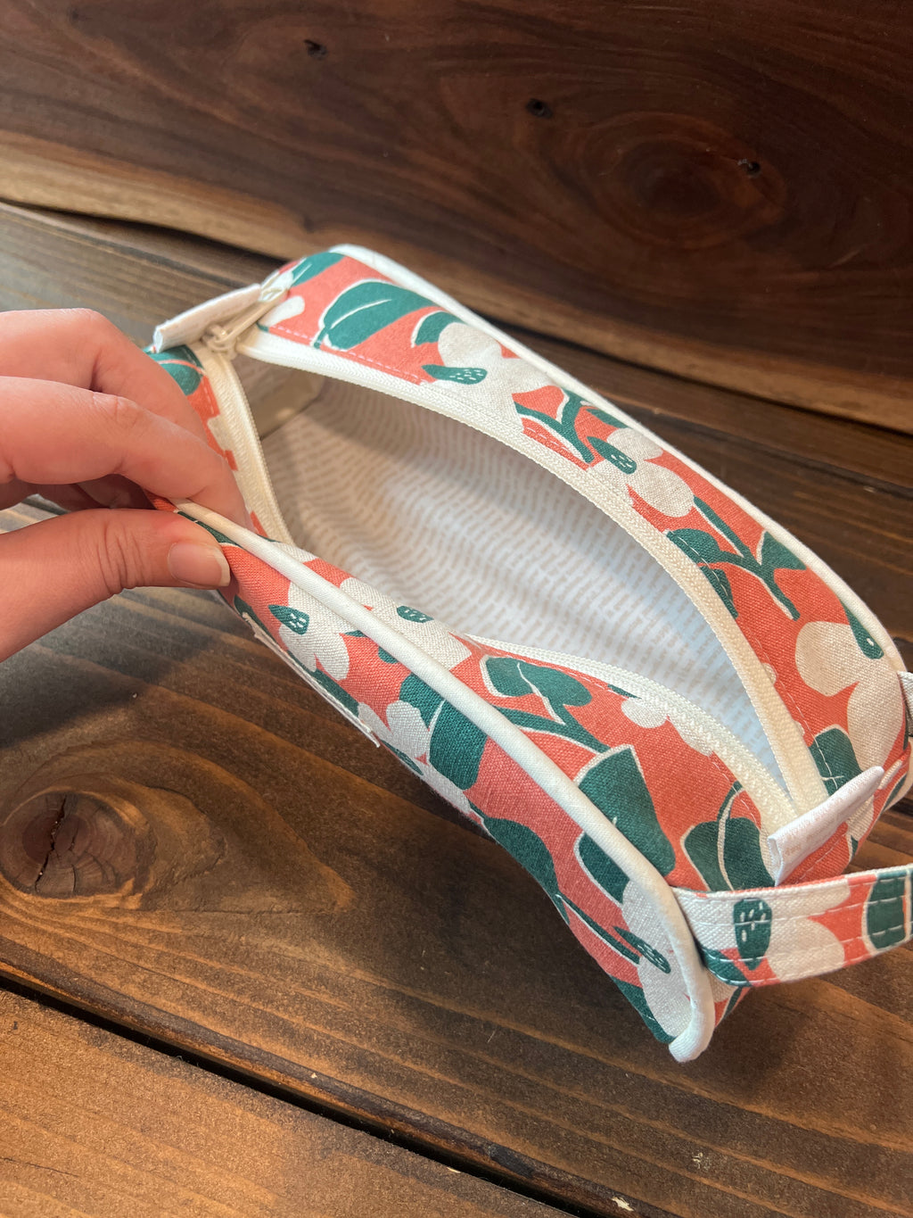 The Cove Pouch
