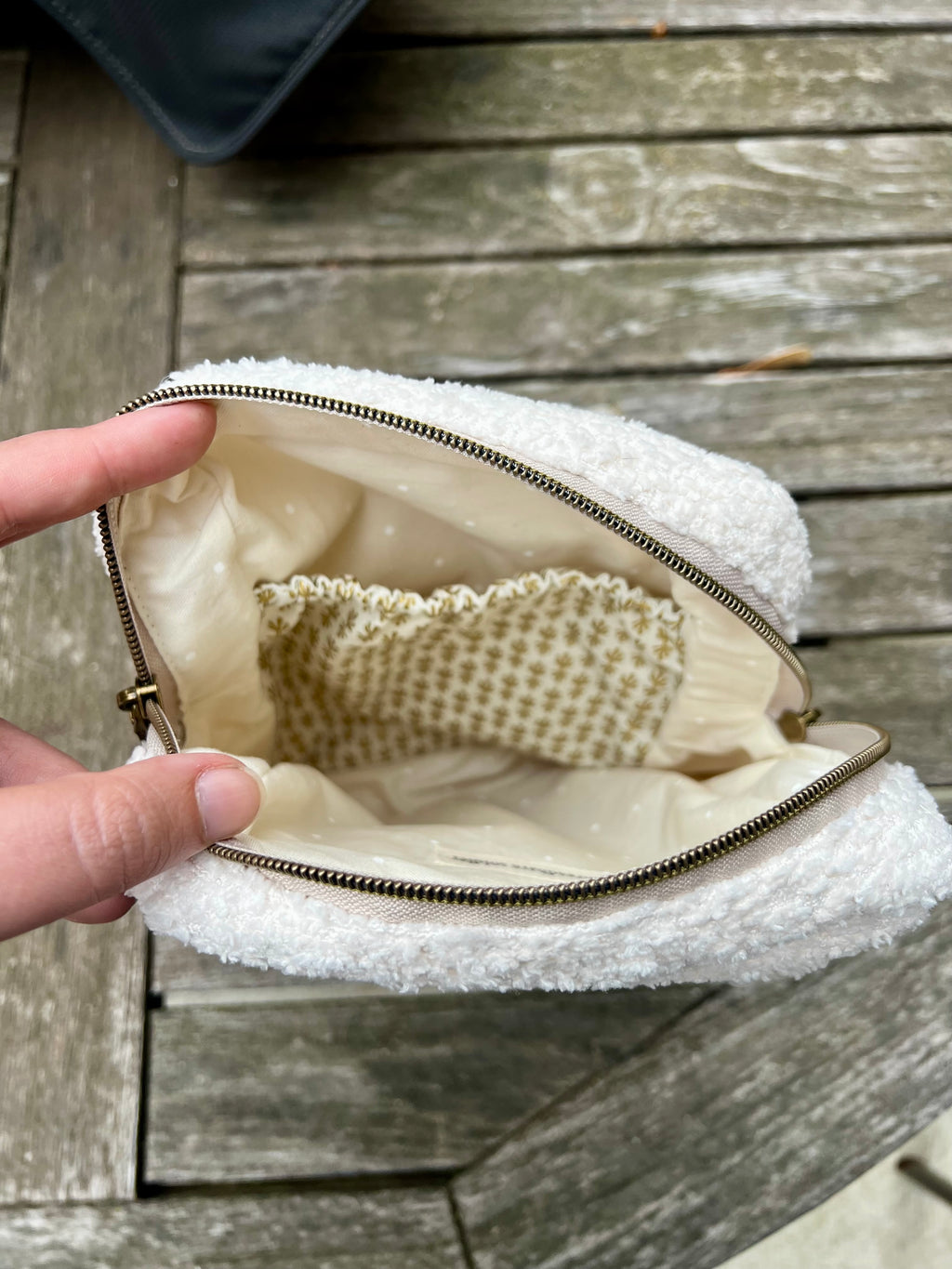 Sandhill Sling Crossbody Bag