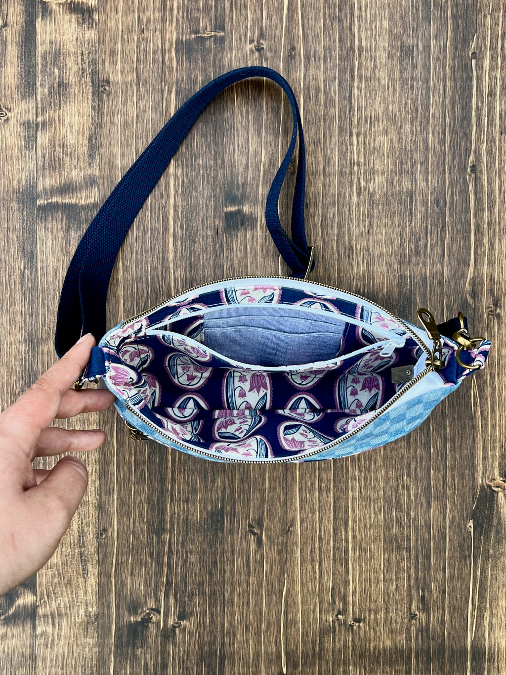 Starburn Crossbody